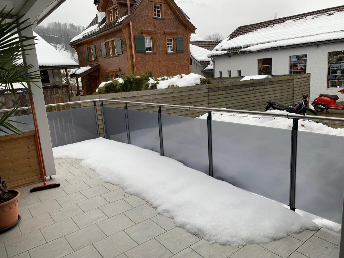 Destimotel Lichtensteig Bagian luar foto