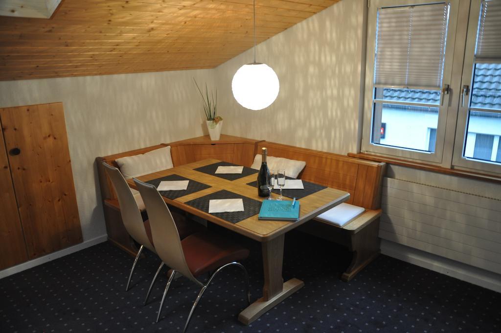 Destimotel Lichtensteig Ruang foto